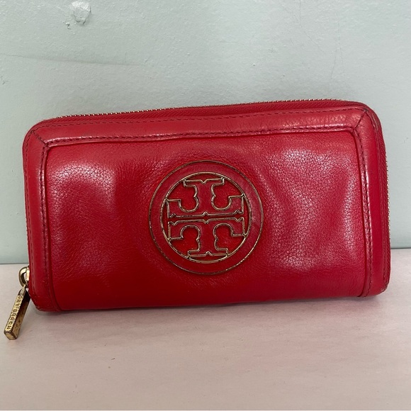Tory Burch Handbags - Tory Burch Leather Wallet Red Full Zip Clutch